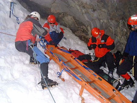 Steep Snow Lowering Training